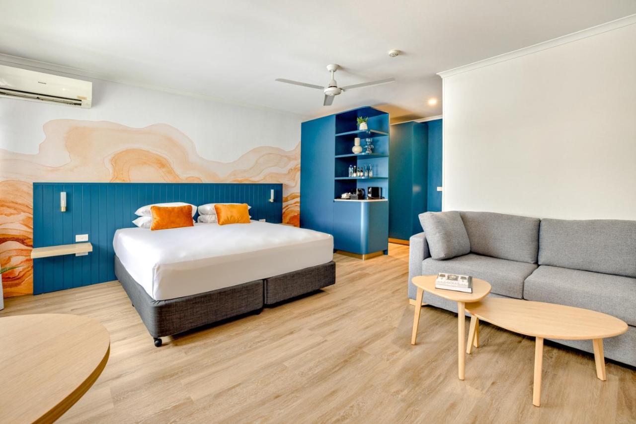 Mercure Cairns Exterior photo