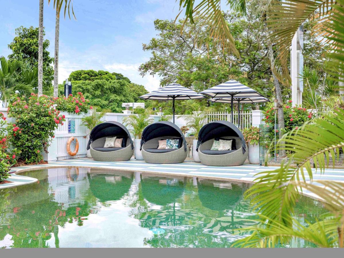Mercure Cairns Exterior photo